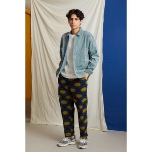 Urban Outfitters UO Printed Corduroy Beach Pant – ‘70s Wallpaper size M medium